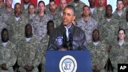 پرزیدنت اوباما در دیار با سربازان امریکایی در افغانستان 