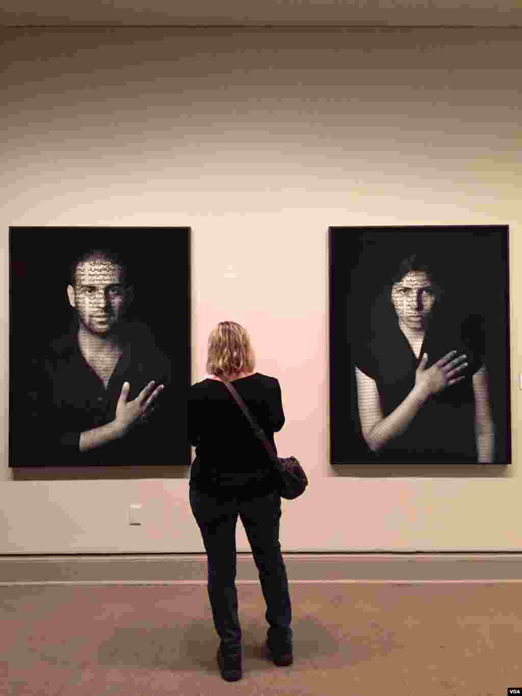 عکس: شیرین نشاط. از سری &quot;شاهنامه&quot;