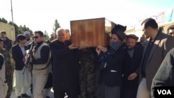 جنرال غوری عصر روز سه شنبه در یک سانحۀ هوایی در ولسوالی بالامرغاب بادغیس کشته شد.