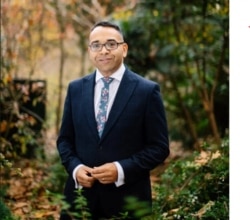 UKHK的创办人兼总监 Krish Kandiah