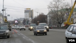 秋季的叶卡捷琳堡市中心。(美国之音白桦拍摄)