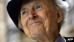 تام وولف در سال ۲۰۱۳، در اسپانیا، یک سال بعد از انتشار چهارمین کتاب داستانی‌‌اش: «بازگشت به خون»