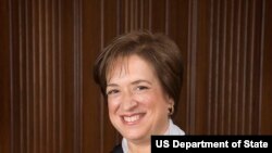 ایلینا کیگین، د سترې محکمې دایمې غړې