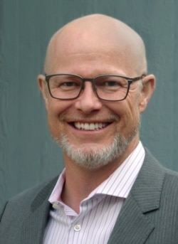 加州大学圣迭戈分校社会学教授菲茨杰拉德