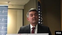 美国国会参议院外交委员会亚太小组委员会主席加德纳2019年3月14日在2049项目研究所及全球台湾研究中心美台关系研讨会上发表讲话(美国之音钟辰芳拍摄）