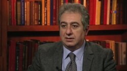 Qubad İbadoğlu: "Manatın ikinci devalvasiyası mümkündür"