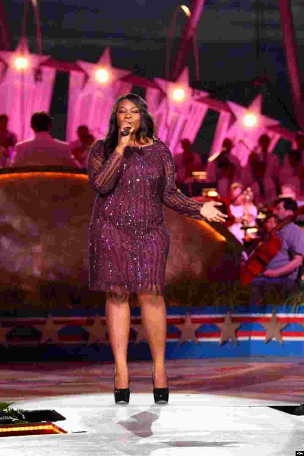 Müğınni Kandis Qlover 