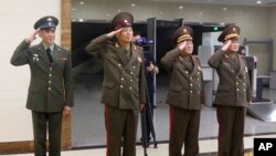 ເຈົ້າ​ໜ້າ​ທີ່​ທະ​ຫານ​ລະ​ດັບ​ສູງ​ຂອງ ເກົາຫຼີ​ເໜືອ.