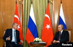 俄罗斯总统普京与土耳其总统埃尔多安在索契举行会谈。（2023年9月4日）