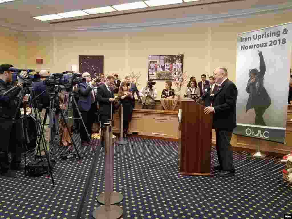 دینا رورباکر عضو مجلس نمایندگان آمریکا از ایالت کالیفرنیا در جشن نوروزی در کنگره ایالات متحده که به میزبانی سازمان جوامع ایرانیان آمریکا بود، سخنرانی کرد.