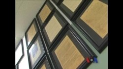 维州一公立学校悬挂十诫引发法律争端