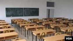 empty clasroom Macedonia 1