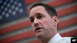  جیم هیمز، نماینده دموکرات مجلس نمایندگان ایالات متحده.