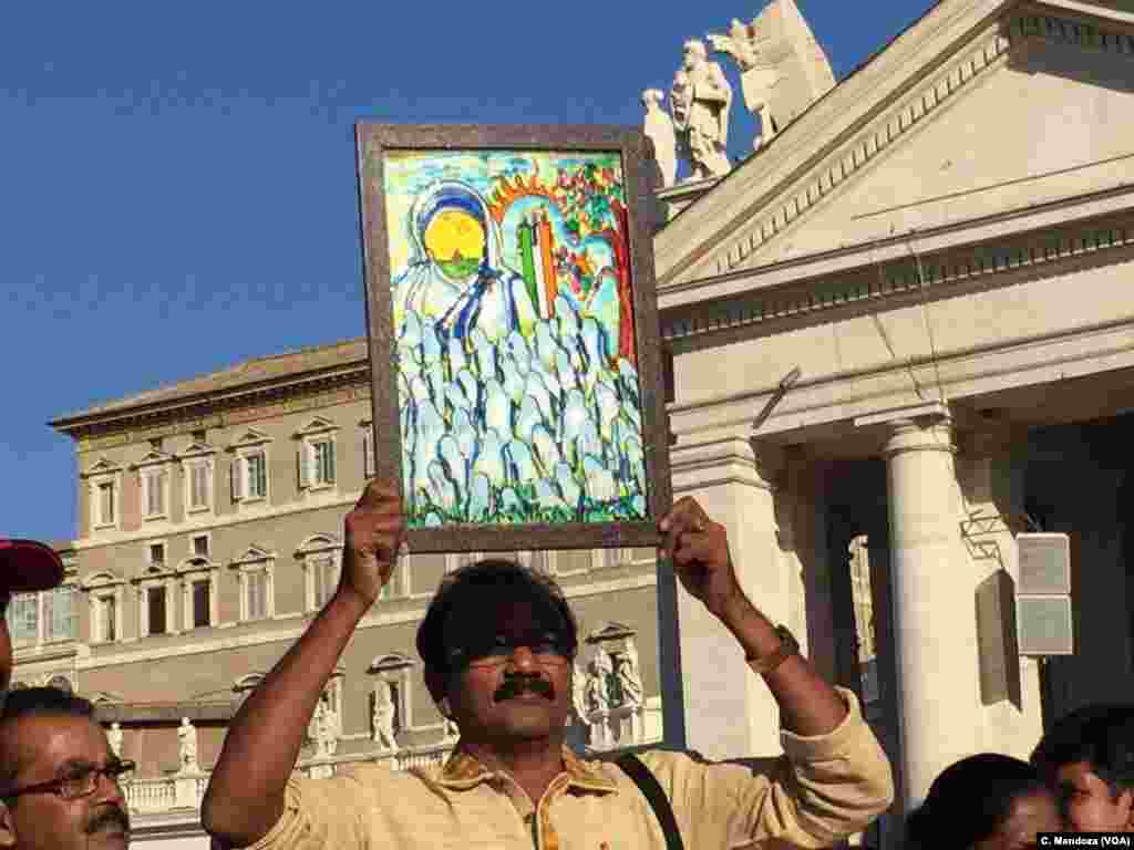 Upacara kanonisasi Bunda Teresa di Lapangan Santo Petrus di Vatikan (4/9).