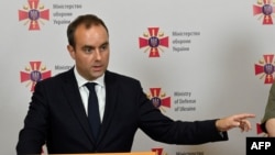 资料照片：法国国防部长塞巴斯蒂安·勒科尔努2023年9月28日在基辅举行的新闻发布会上。 （法新社图片）