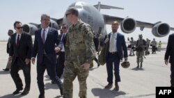 تصویر آرشیوی از سفر اشتون کارتر وزیر دفاع آمریکا به عراق - ۱۱ ژوئیه ۲۰۱۶ 