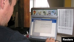 Tallinn sakini internet səsvermə sistemini sınaqdan keçirir.