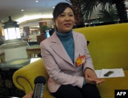 人大代表胡小燕