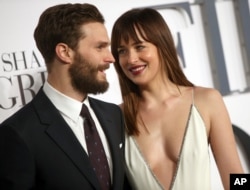 داکوتا جانسون و جیمی دورنان