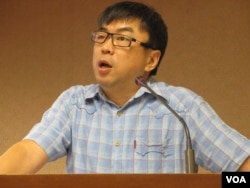 台湾在野党民进党立委段宜康(美国之音张永泰拍摄)