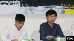 香港众志秘书长黄之锋2019年9月4日在台北一个座谈会上表示，港人的抗议会继续下去，直到实现民主。（美国之音林枫拍摄）