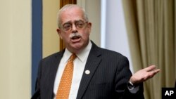 제리 코널리 민주당 하원의원.