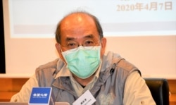 香港民意研究所副行政总裁钟剑华分析，过去半年最重大的历史事件影响香港人身份认同的变化， 令年轻人对前途感到没有信心。 (美国之音/汤惠芸)