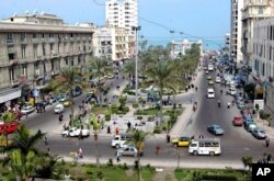 Vue sur l'ancienne place Mansheyya, au centre-ville d'Alexandrie, le 27 février 2007.