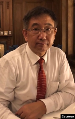 上海东亚研究所助理所長包承柯