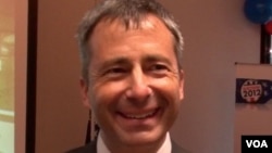 艾兆年是香港共和党竞选团主席(美国之音 谭嘉琪拍摄）