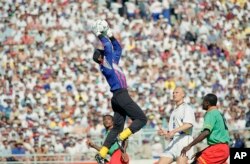 Joseph-Antonio Bell lors de la Coupe du monde 1994 aux Etats-Unis