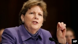 진 샤힌 민주당 상원의원.