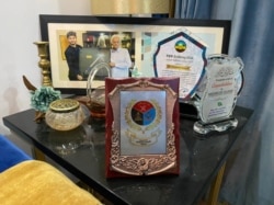 شہروز کو مختلف ایوارڈ بھی مل چکے ہیں۔