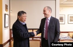 台北市长柯文哲与美国国务院代理亚太副助卿史墨克会面（台北市政府提供）