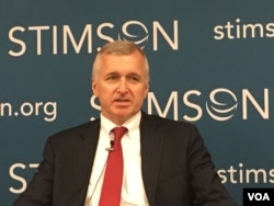 前美国国务院亚太副助卿柯庆生（美国之音钟辰芳拍摄）