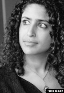 ማያ ፎ፤ የሪፕሪቭ የሞት ቅጣት ጉዳዮች ተከታታይ ቡድን ዳይሬክተር