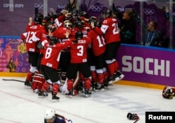 የካናዳ የሴቶች ሃኪ (ቂሌ) ቡድን የዩናይትድ ስቴትስ ተጋጣሚውን እንዳሸነፈ