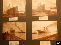 Foto Titanic dipajang di album foto keluarga di museum transportasi di Belfast, Irlandia Utara, 14 Oktober 2014.
