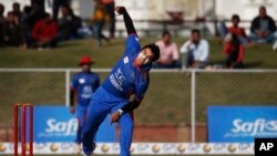 راشد خان، توانست لقب بهترین بازیکن را در رقابت با ویست اندیز کسب کند.