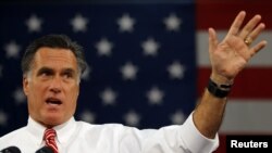 罗姆尼在维吉尼亚集会上发表竞选演说