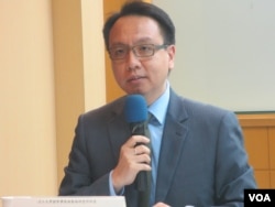 淡江大学国际事务与战略研究所所长李大中