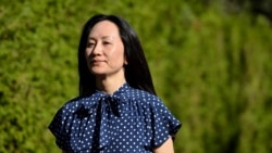 资料照：华为财务总监孟晚舟离开家前往温哥华一家法庭听讯。（2021年8月11日）