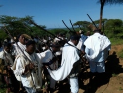 Yoo Adulaa Lallaban Abootiin Ijoollee Baallii Fuutu Waan Hedduun Faarsiti