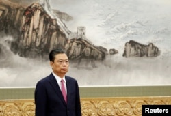 2017年10月25日，中共新常委赵乐际在北京人民大会堂与媒体见面。