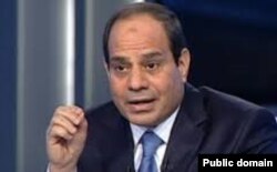 አብደል-ፋታህ ኤል-ሲሲ ሲቢሲ ከሚባለው የግል ቴሌቪዥን ጣቢያ ጋር ቃለምልልስ ባደረጉበት ወቅት /ፎቶ ከኢንተርኔት የተገኘ/