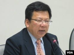 台湾在野党民进党立委李俊俋（美国之音张永泰拍摄）