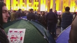 კარვები რუსთაველზე. ამომრჩევლები არჩევნების პროპორციული სისტემით ჩატარებას ითხოვენ