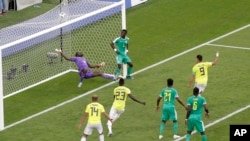 تنها گول تیم کلمبیا در برابر سنیگال که به حذف تیم افریقایی از جام منجر شد