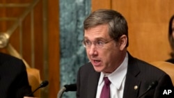 سناتور مارک کرک، جمهوریخواه