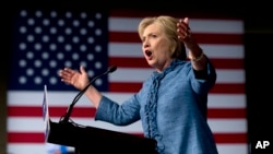 هیلری کلنتن، کاندید پیشتاز حزب دموکرات